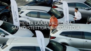 TOYOTA APPROVED VAIHTOAUTOT - Huolettomia kilometrejä